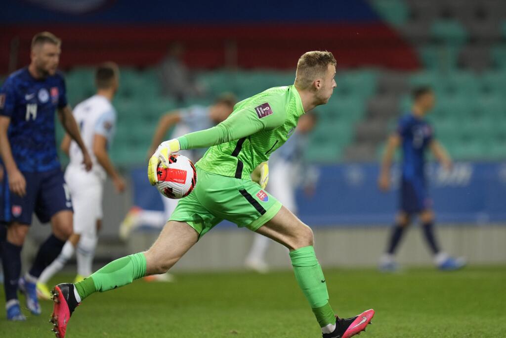 Borbélyho hodnotenie: V zápase nemal veľkú možnosť prezentovať svoje brankárske umenie, naša obrana udržala súpera pod kontrolou, až na pár striel, ktoré išli väčšinou mimo bránu.