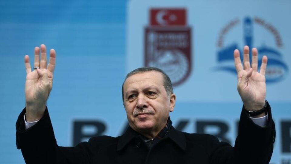 Turecký prezident Recep Tayyip Erdogan bude musieť čeliť sankciám Ruska.