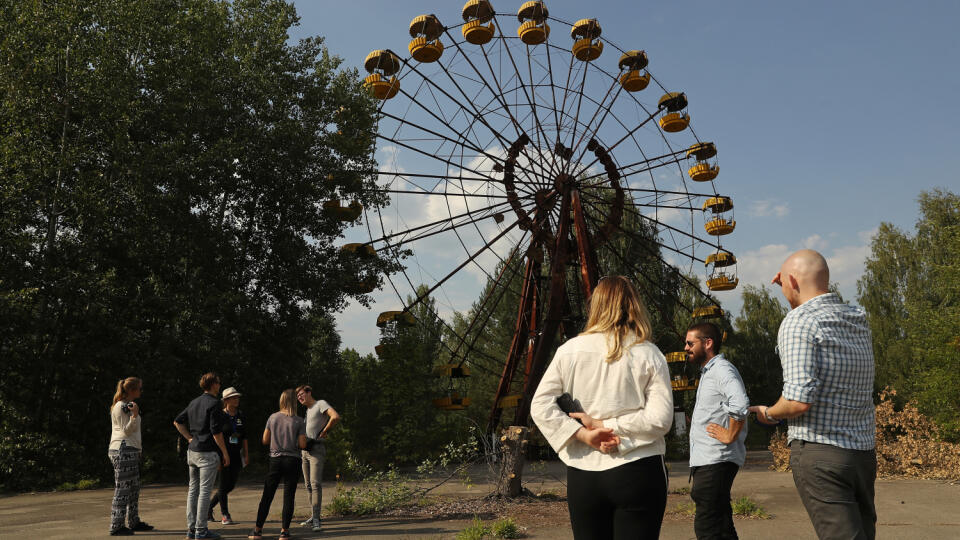 Turisti v Pripjati.