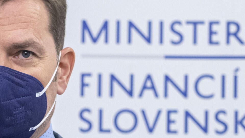 Na snímke podpredseda vlády SR a minister financií SR Igor Matovič (OĽaNO) počas tlačovej konferencie 19. mája 2021 v Bratislave. FOTO TASR - Martin Baumann