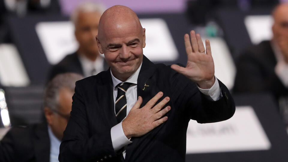 Gianni Infantino sa o prácu zatiaľ nemusí báť.