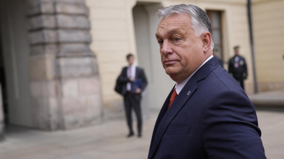 WA 30 archív Praha - Na archívnej snímke zo 7. októbra 2022 maďarský premiér Viktor Orbán prichádza na summit EÚ na Pražský hrad. Predseda maďarskej vlády Viktor Orbán si otvoril na sociálnej sieti Twitter oficiálny účet. Podľa spravodajského servera Telex.hu to oznámil v pondelok 10. októbra 2022 premiérov hovorca Bertalan Havasi. FOTO TASR/AP
Hungary's Prime Minister Viktor Orban arrives for an EU Summit at Prague Castle in Prague, Czech Republic, Friday, Oct 7, 2022. European Union leade