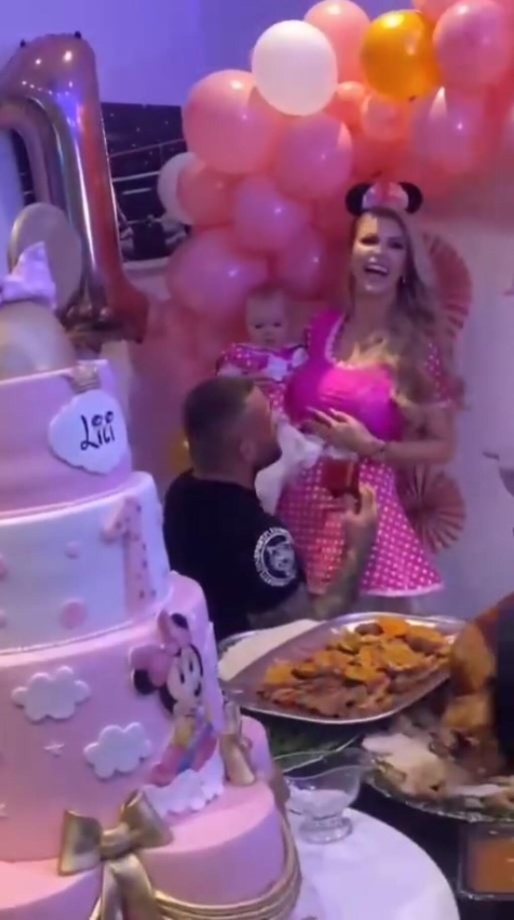 Vémola a Ceterová sa rozišli aj v roku 2020. Potom si však opäť našli cestu k sebe a krátko na to prekvapili zásnubami.