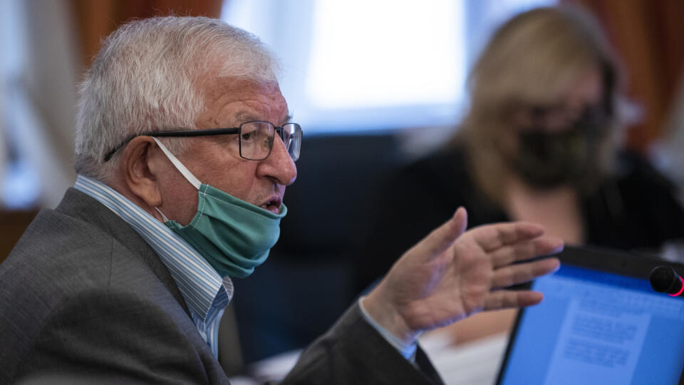 Na snímke člen Súdnej rady SR Ján Mazák počas ôsmeho zasadnutia Súdnej rady v Bratislave 26. mája 2020. FOTO TASR - Jaroslav Novák