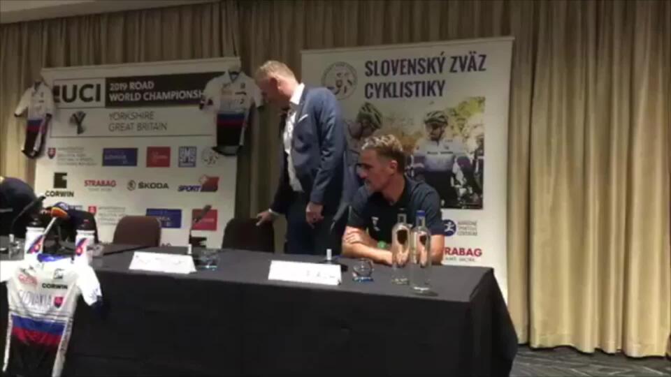 Sagan pred MS v cestnej cyklistike aj vtipkoval: Mokrá vozovka? Dám si chrániče a idem na to