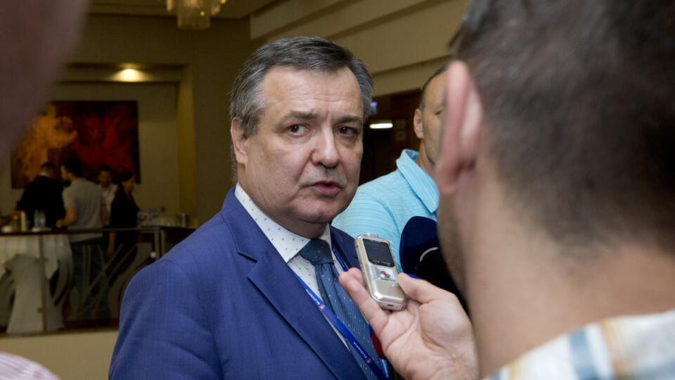 Dárius Rusnák rozumie postoju našich hviezd NHL, no o ich účasti pod piatimi kruhmi nepochybuje.