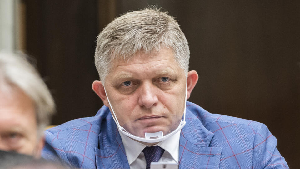 Na snímke poslanec NRSR Robert Fico (SMER-SD) počas rokovania 32. schôdze Národnej rady SR v Bratislave 22. júna 2021. FOTO TASR - Jaroslav Novák