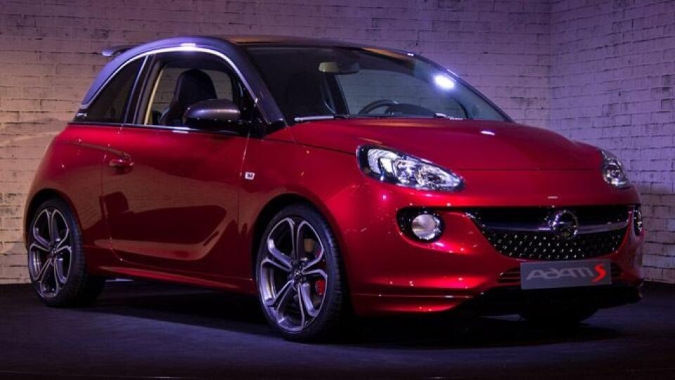 Opel Adam naživo