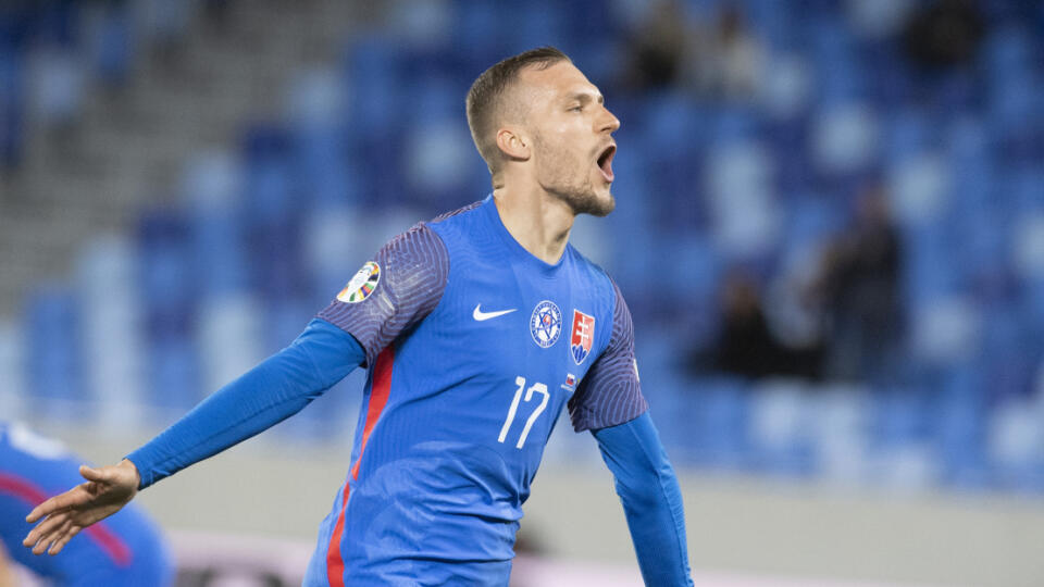 Na snímke Lukáš Haraslín (Slovensko) sa raduje po strelení druhého gólu počas kvalifikačného stretnutia o postup na EURO 024 J-skupiny Slovensko - Bosna a Hercegovina 26. marca 2023 v Bratislave. FOTO TASR - Pavel Neubauer