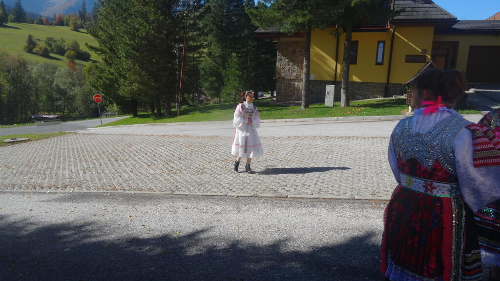 Táto Ždiaranka mala iný kroj ako ostatné dievčatá.