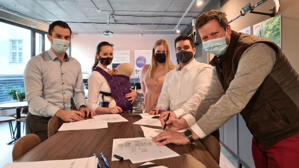 Startup pri podpise v CB Investments Management