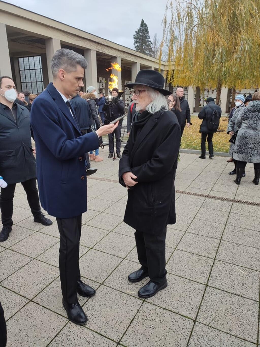 Pohreb Mira Žbirku