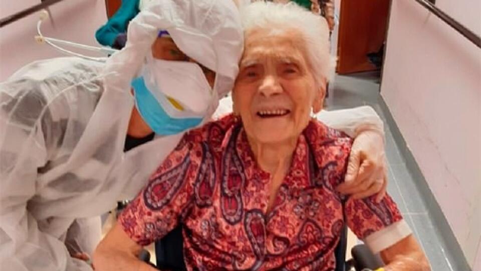 Talianka Ada Zanusso (104) je najstaršou pacientkou na svete, ktorá porazila koronavírus.