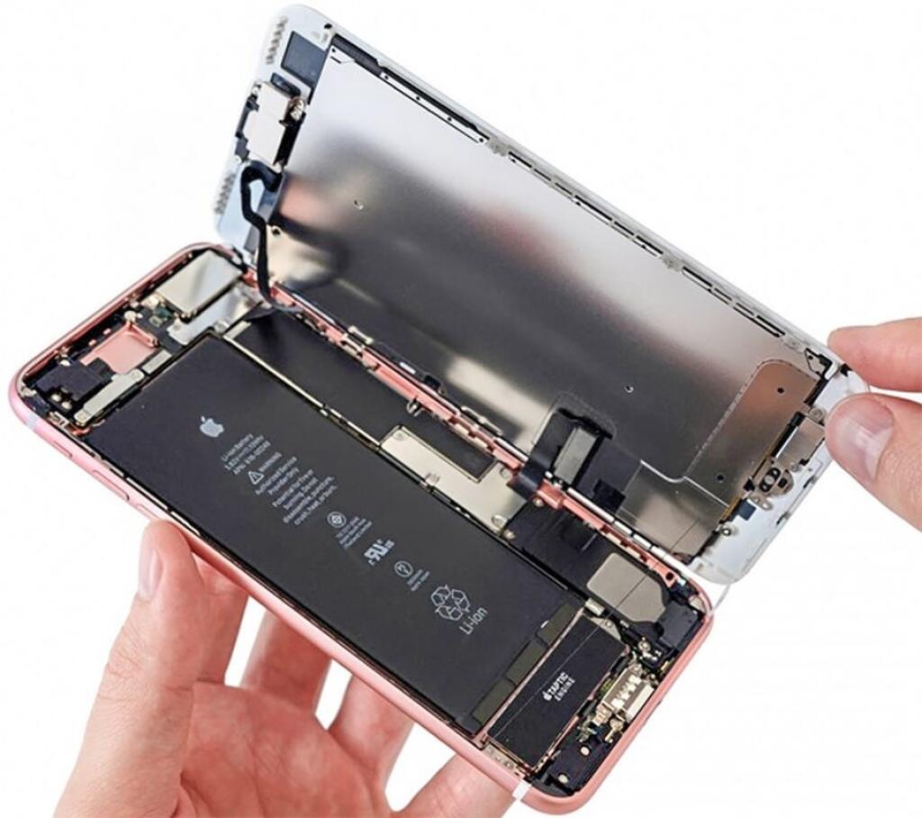 Vnútro iPhonu 8 Plus