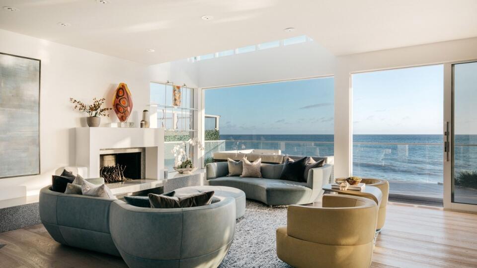 EXCLUSIVE: Stunning oceanfront house from Al Pacino cult classic Heat hits market at $21M