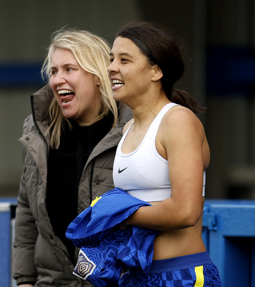Aj opora Chelsea Sam Kerrová po góle vyzliekla dres a odhalila, čo skrýva pod ním.