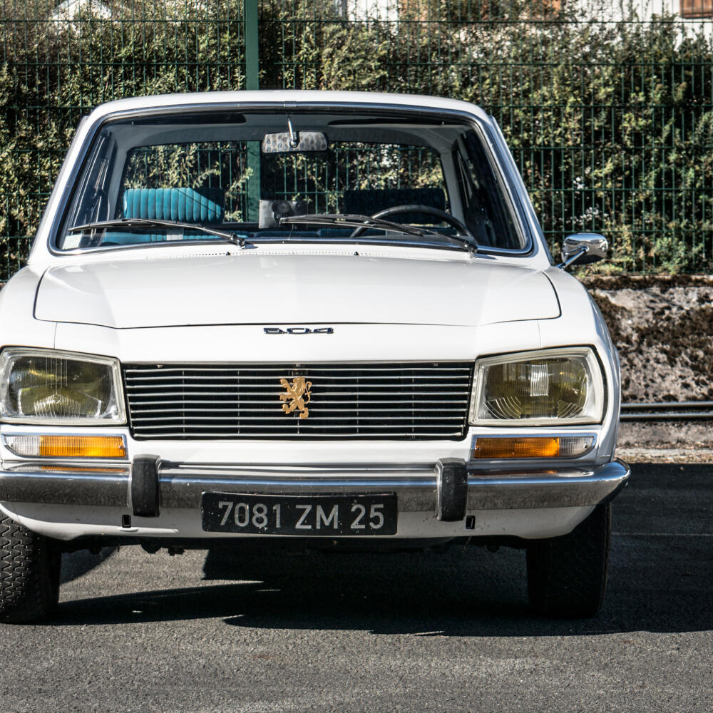 Peugeot 504 a 508, ako sa líšia francúzske vlajkové lode?