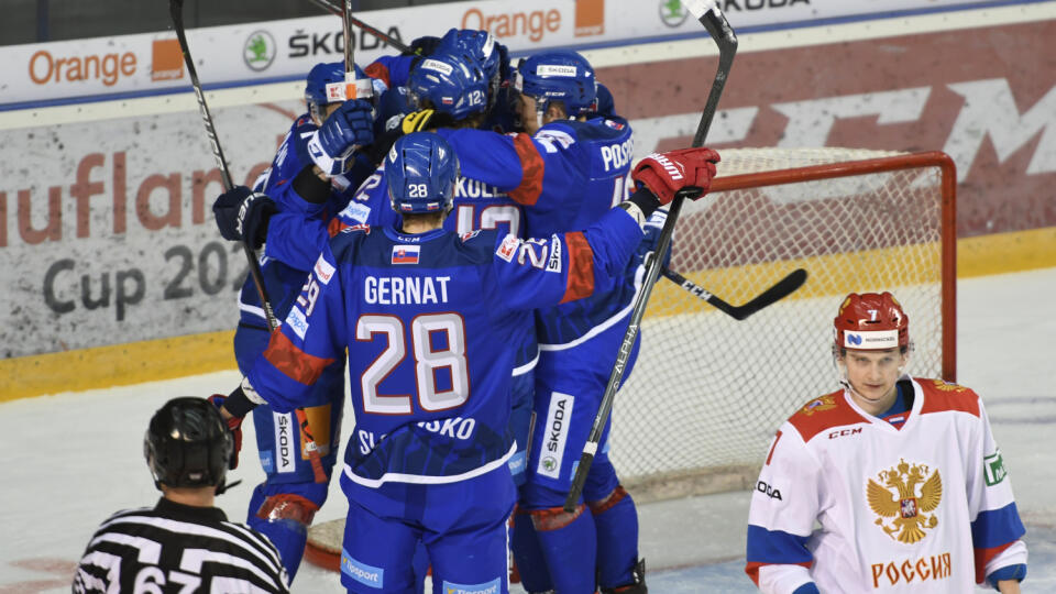 Slovenskí hokejisti zvíťazili v druhom zápase Kaufland Cupu nad Olympijským tímom Ruska 2:1 a obhájili vlaňajšie prvenstvo.