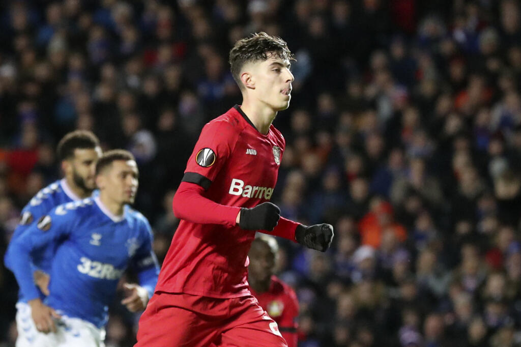 Glasgow Rangers nestačil na Bayer Leverkusen, ktorý v Ibrox Parku vyhral gólmi 20-ročného veľkého talentu nemeckého futbalu Kaia Havertza, čílskeho stredopoliara Aranguiza a jamajského útočníka Leona Baileyho.