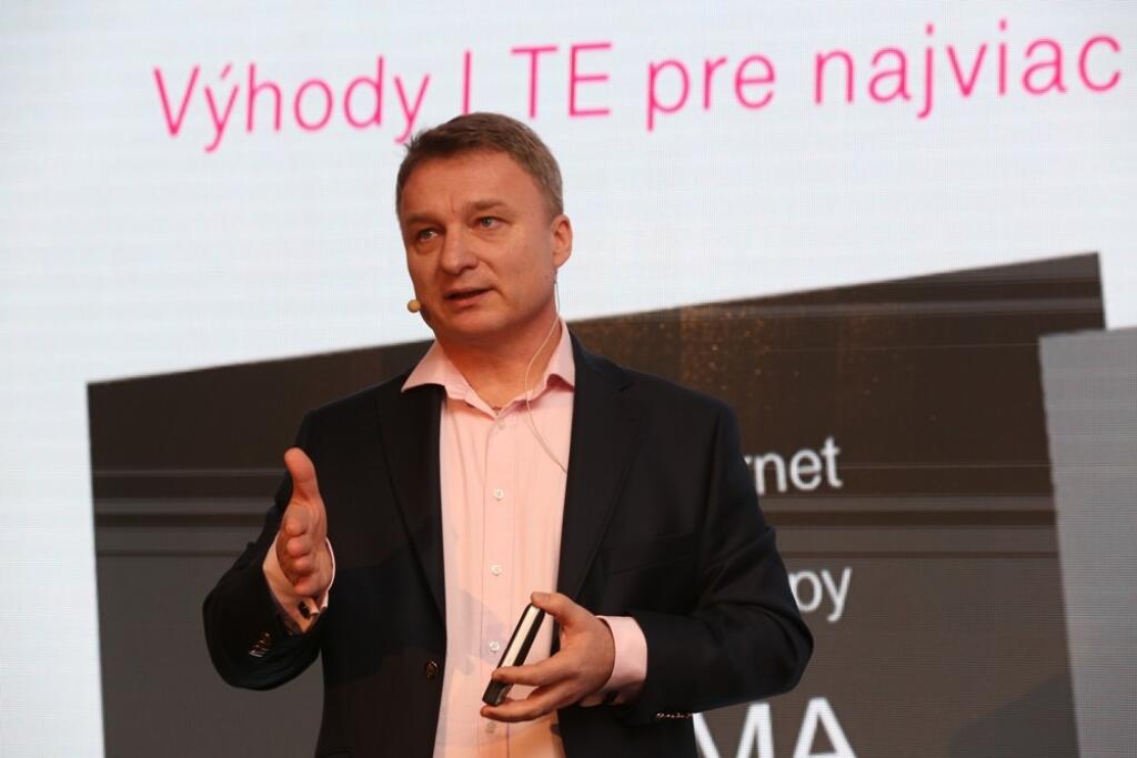 Výkonný riaditeľ Slovak Telekomu pre mass market segment Dušan Švalek