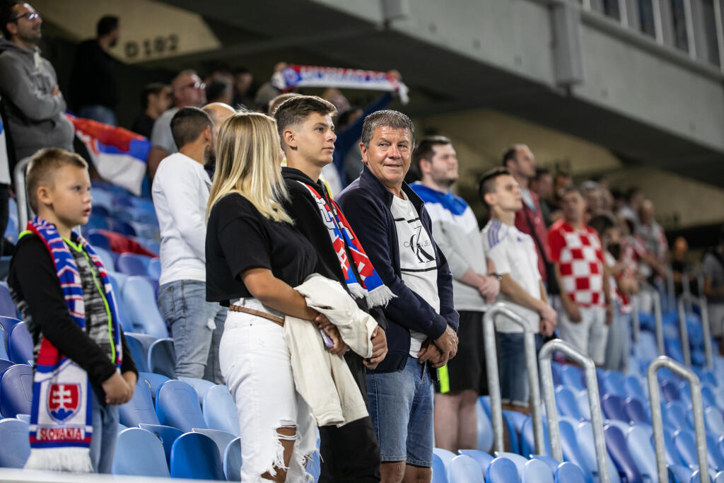 Vyrovnaný zápas, ktorý rozhodol hosťujúci Marcelo Brozovič v samom závere našich chlapcov bolí.