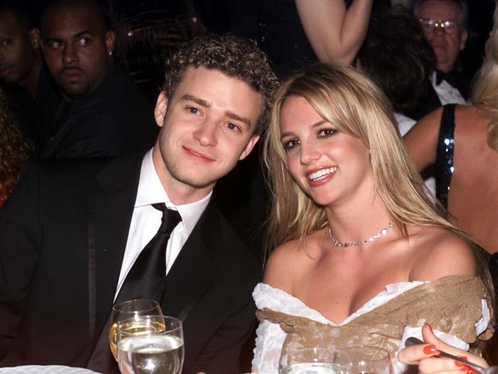 Prvou láskou Justina Timberlakea bola Britney Spears a Jessica Biel sa ňou na začiatku vzťahu cítila ohrozená.