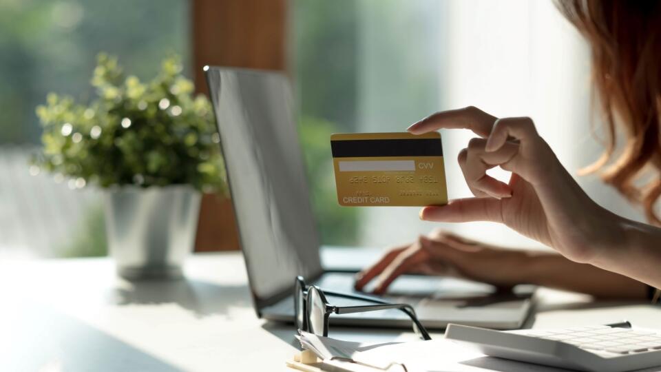 E-commerce