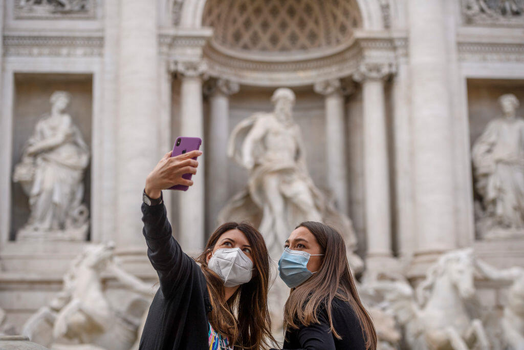 International Tourists Return To Rome As Covid-19 Restrictions Eased
