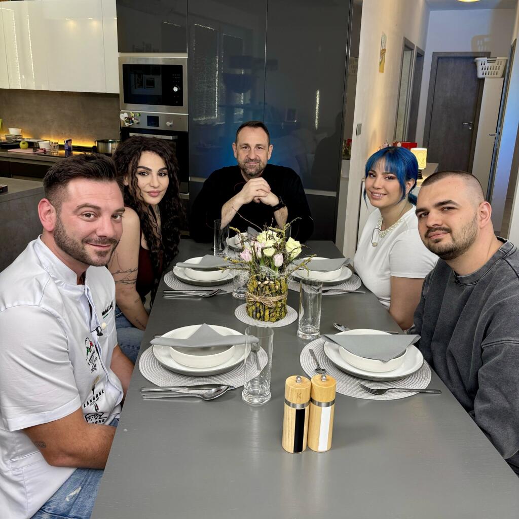 V Bez servítky si zmerajú sily profíci z Hell’s Kitchen.