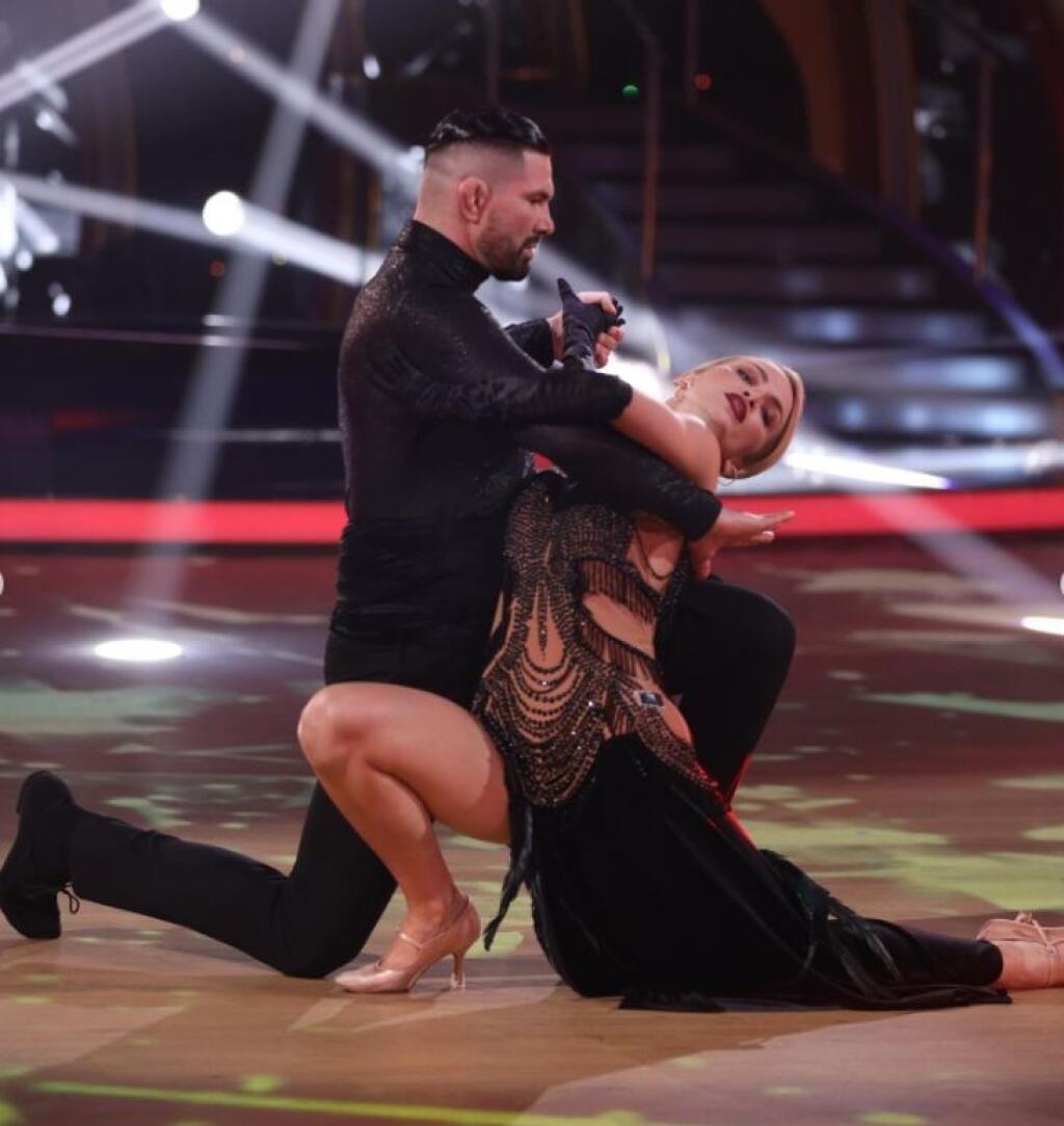 Wau, toto Attilovi vyšlo! S partnerkou predviedli skvelé tango.