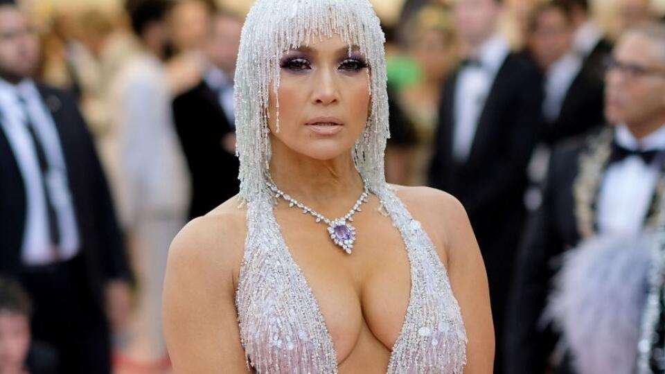 Jennifer Lopez má čo ukázať