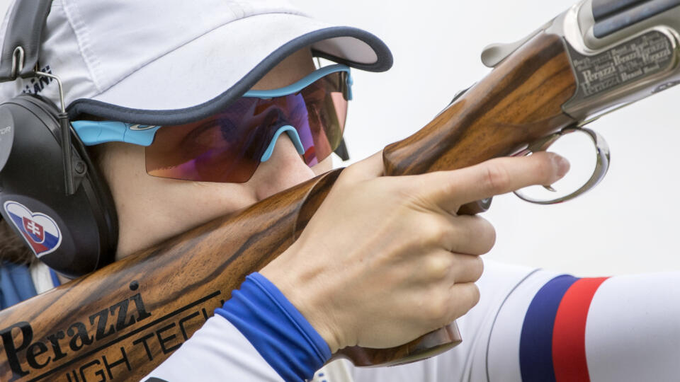 Na snímke slovenská reprezentantka v športovej streľbe v skeete Danka Barteková trénuje počas pandémie koronavírusu 29. apríla 2020 v Jaslovských Bohuniciach, okres Trnava. FOTO TASR - Martin Baumann