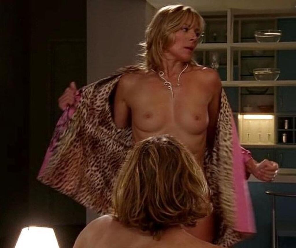 Kim cattrall nude videos