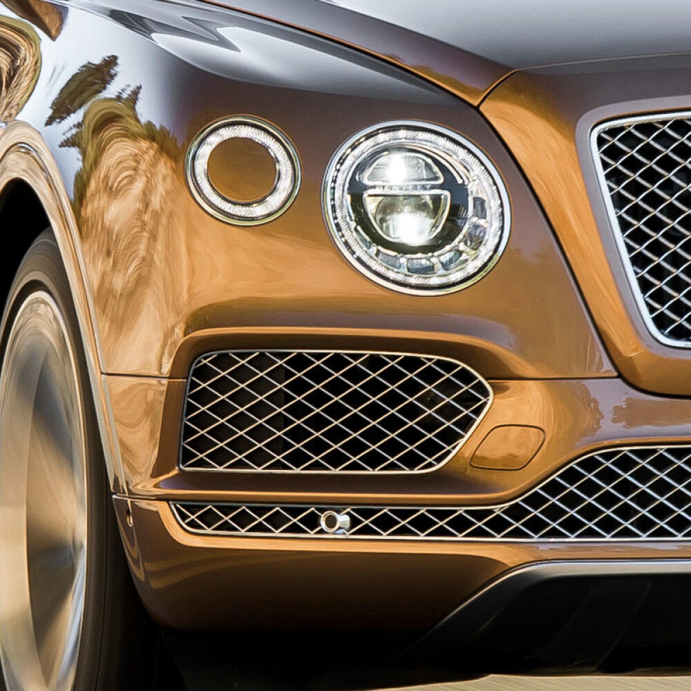 Bentley Bentayga.