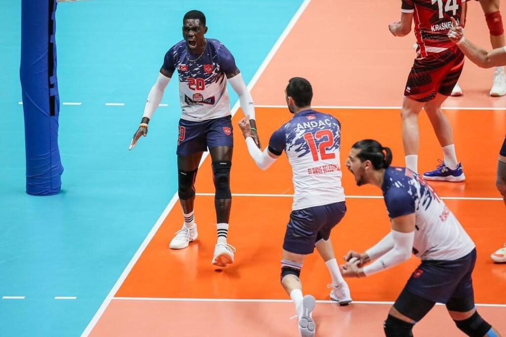 Volejbalista z afrického Beninu naposledy pôsobil v Turecku.