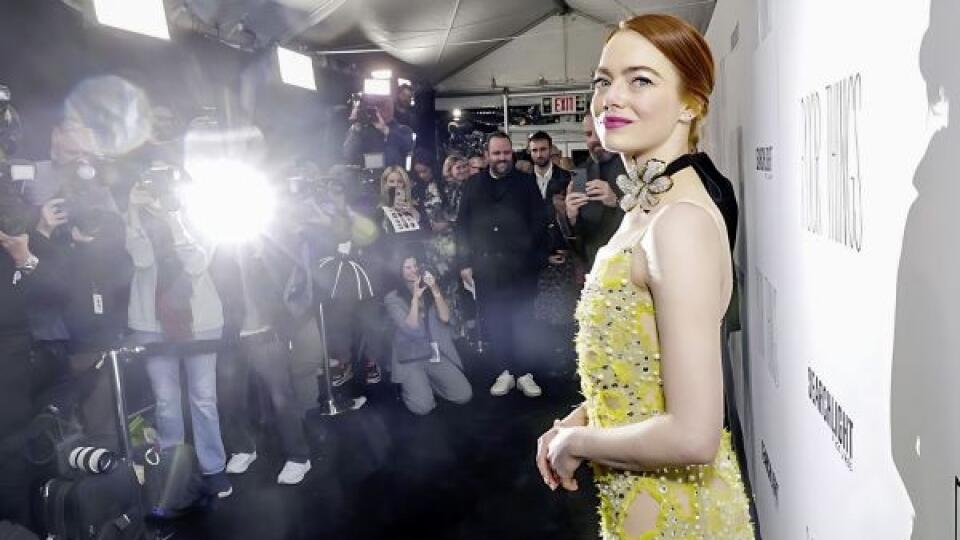 Emma Stone nie je prudérna, dokazuje to aj jej nový film, ktorý práve prichádza do našich kín.