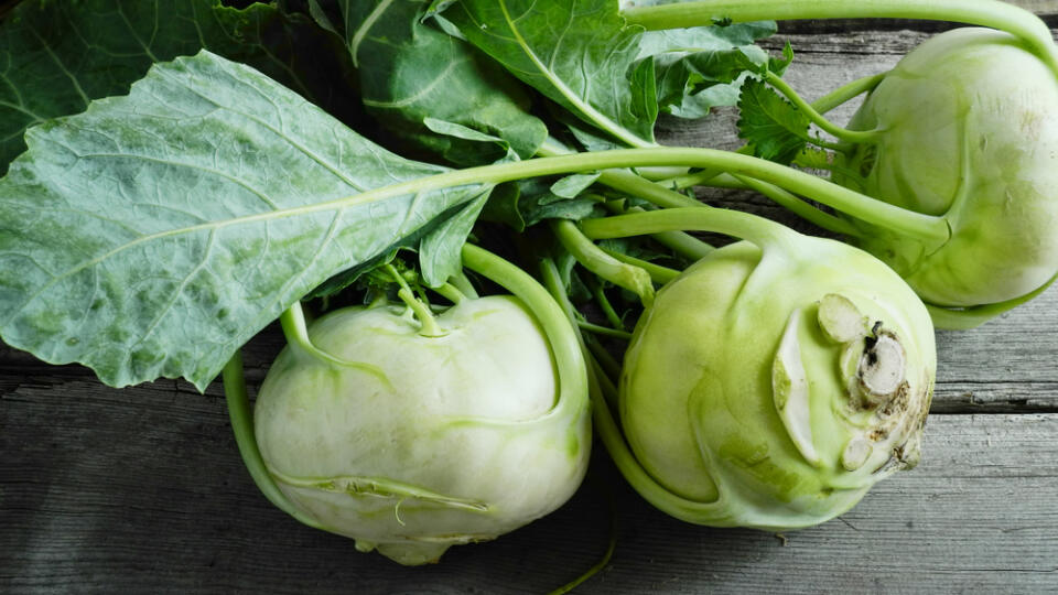 Kohlrabi,Cabbage,On,A,Wooden,Table,,Basket