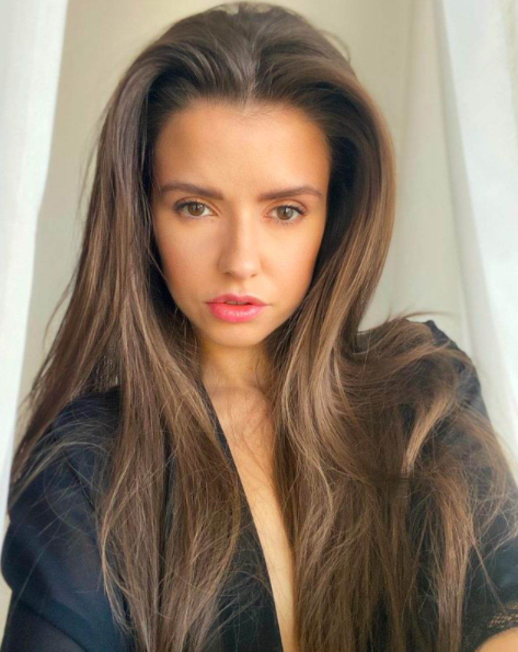 Dlhonohá modelka narážala na fakt, že jej láska bojuje s kladianskými Rytiermi v play off druhej najvyššej hokejovej súťaže o postup medzi elitu.