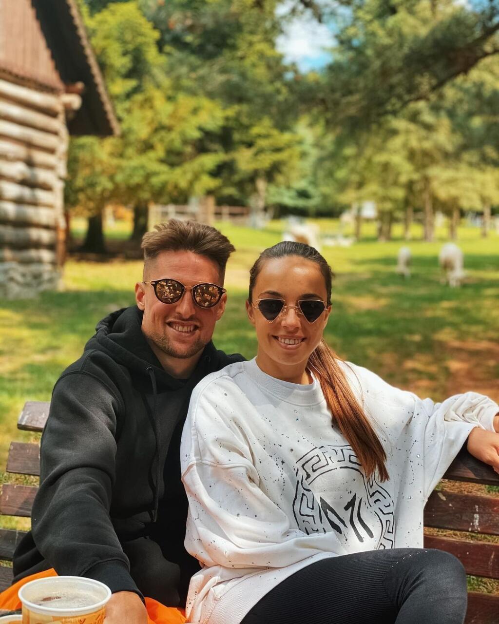 Robo a Zuzana tvoria pár už niekoľko rokov, spolu vychovávajú dvoch synov, ktorí akoby nášmu futbalistovi z oka vypadli.