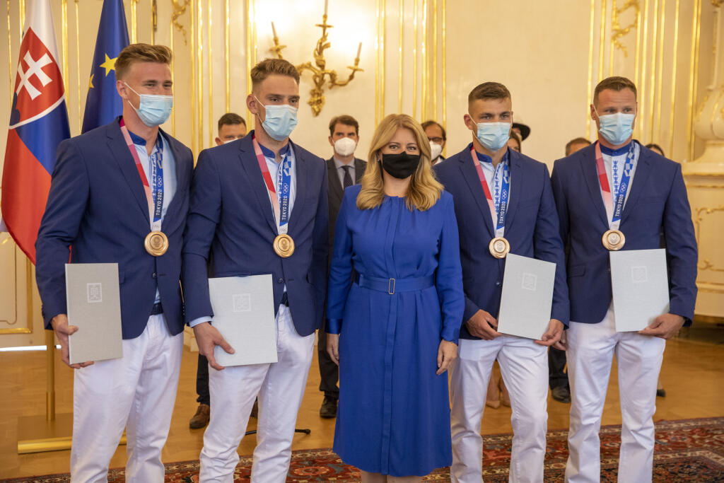 Prezidentka Slovenskej republiky Zuzana Čaputová (48) v stredu popoludní prijala v Prezidentskom paláci našich olympionikov, ktorí v Tokiu vybojovali cenný kov.