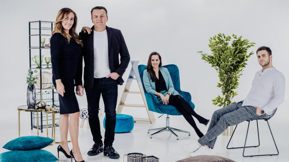Na snímke zľava Alena Kondelová, Miloš Kondela, Veronika Ferulíková a Filip Ferulík z nábytkárskej spoločnosti Tempo Kondela so sídlom v Nižnej na Orave.