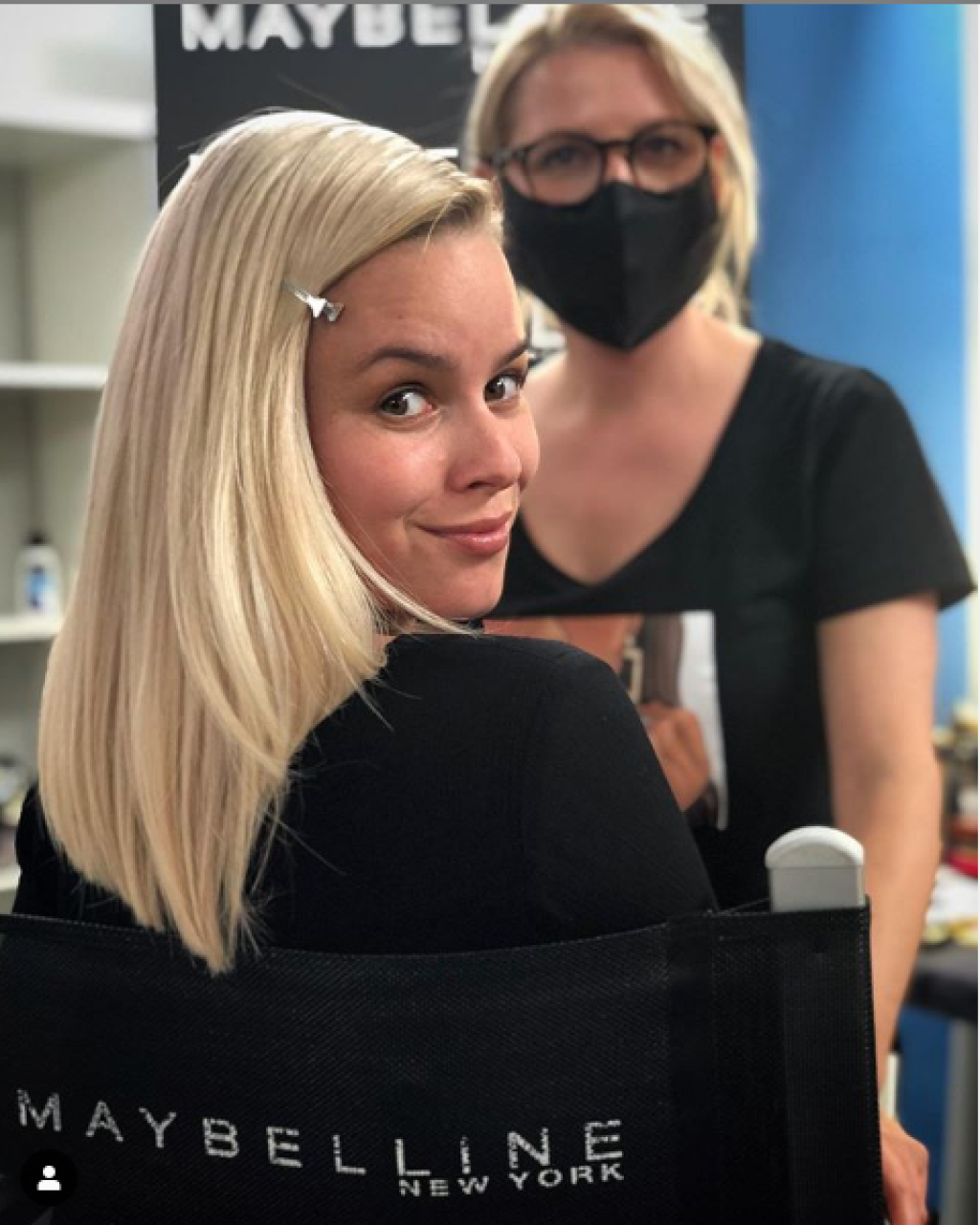 Patricie Pagáčová mala na hlave parochňu.