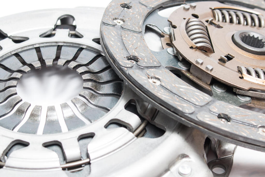 Brand,New,Clutch,Kit,On,The,White,Background