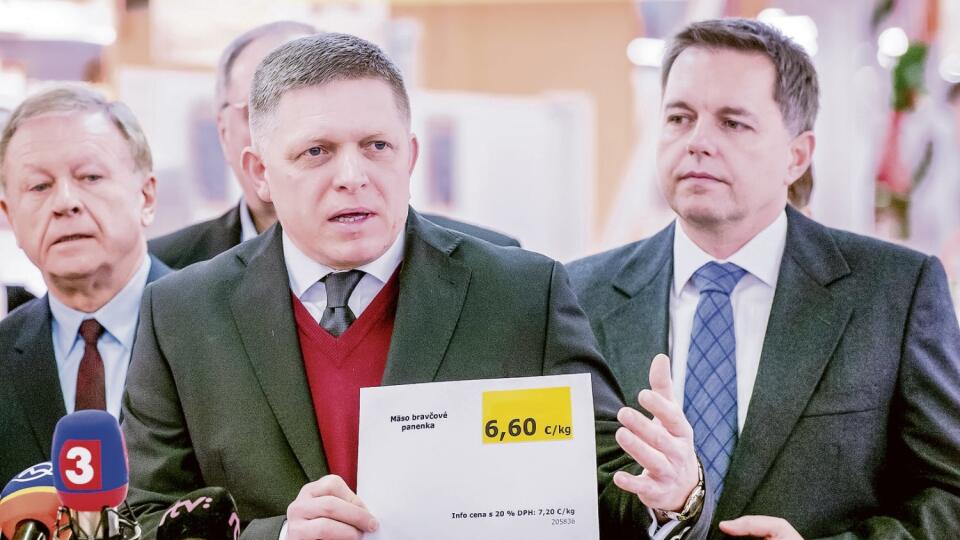 Premiér Fico sa v januári pochválil bravčovou panenkou za 6,60 €.