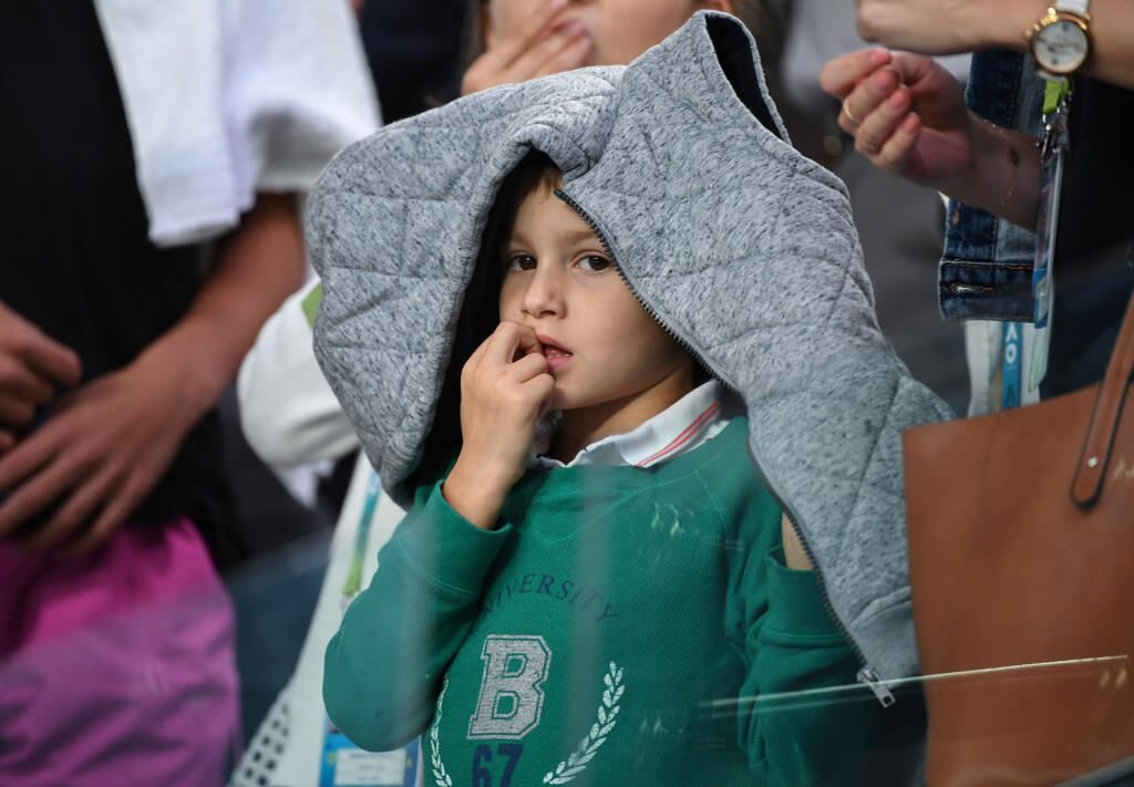 Nebola to len Mirka, kto pútal pozornosť fotografov. Tí si tradične všímali deti manželov Federerovcov, ktoré sledovali víťazstvo svojho otca.