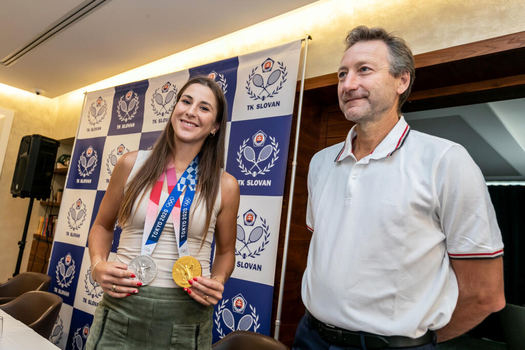 Na snímke je švajčiarska tenistka Belinda Benčič počas tlačovej konferencie na TK Slovan Bratislava.