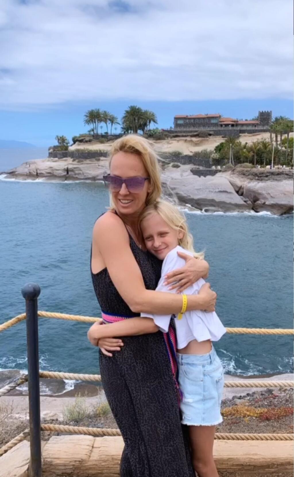 Zuzana Belohorcová je s rodinou na Tenerife šťastná.