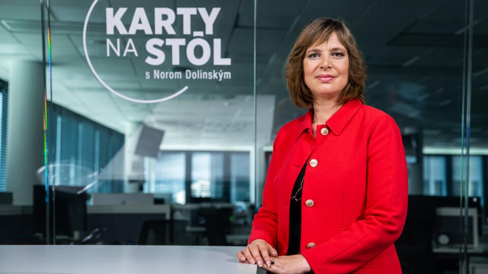 VERONIKA REMIŠOVÁ KARTY NA STÔL