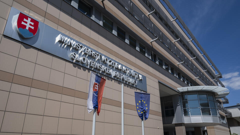 Na snímke budova, v ktorej sídli Ministerstvo zdravotníctva SR na Limbovej ulici v Bratislave 13. júla 2020. FOTO TASR - Jaroslav Novák