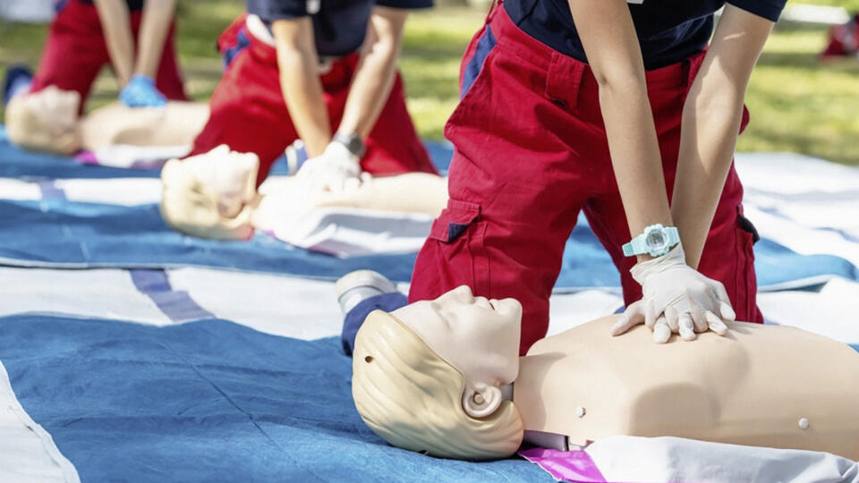 Cpr,-,Cardiopulmonary,Resuscitation,And,First,Aid,Training
